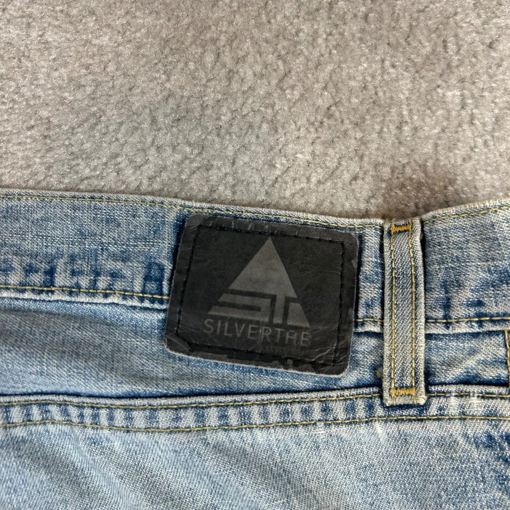Vintage 90s Levis SilverTab Baggy Jeans Men 40x30 Light Blue Relaxed Fit Y2K